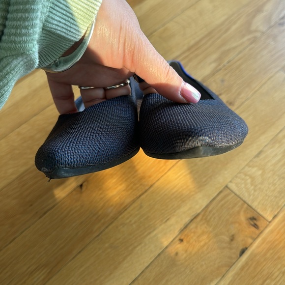 Rothy’s the Point Navy Ballet Flats - Size 9 - Picture 6 of 8
